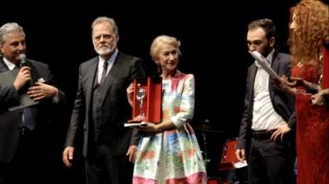 Helen Mirrel e Taylor Hacford ricevono il premio 2015